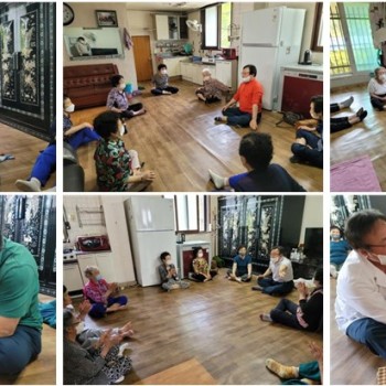 [경로당 혁신사업] 단기 경혈프로그램 '건강찾아 혈자리' 이미지